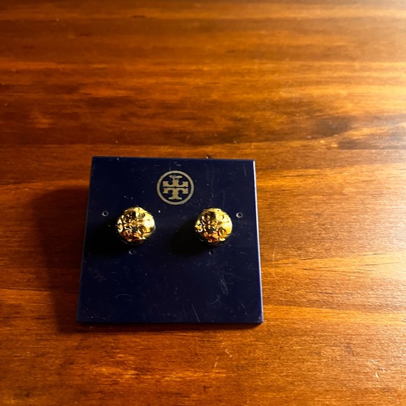 Golden Tory Birch studs ✨ - Picture 5 of 7